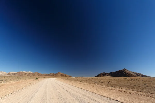 Autostrada del deserto a Sossusvlei, Namibia — Foto Stock