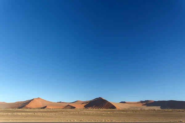 Sanddyner vid sossusvlei, namibia — Stockfoto