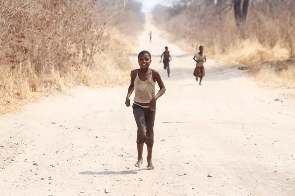 Arme afrikanische Kinder — Stockfoto