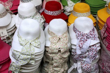 dükkan için istanbul'dan şapka