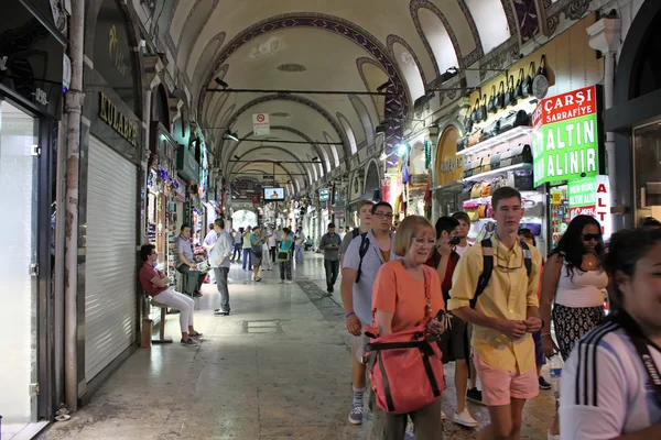 Scene from Grand Bazaar, Istanbul - Turkey — Stock Photo, Image