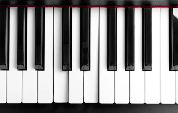 L'accordo premuto su tasti di pianoforte — Foto Stock