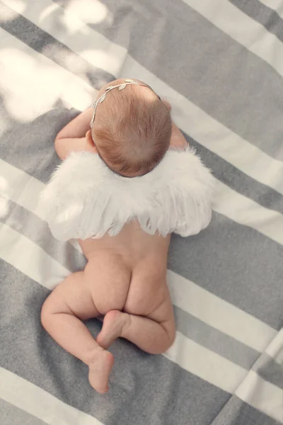 Newborn Baby Girl Laurel Wreath Her Hair White Angel Winds — Stock Photo, Image