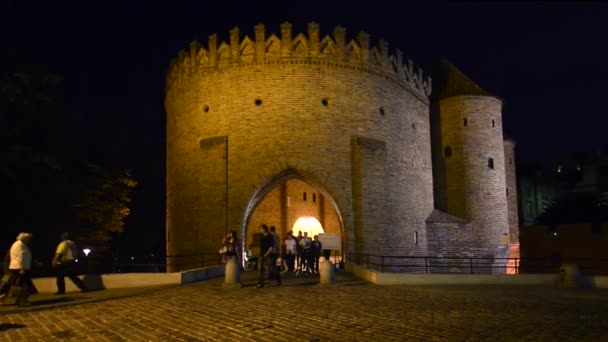 Древние стены Старого города Варшавы, Польша . — стоковое видео
