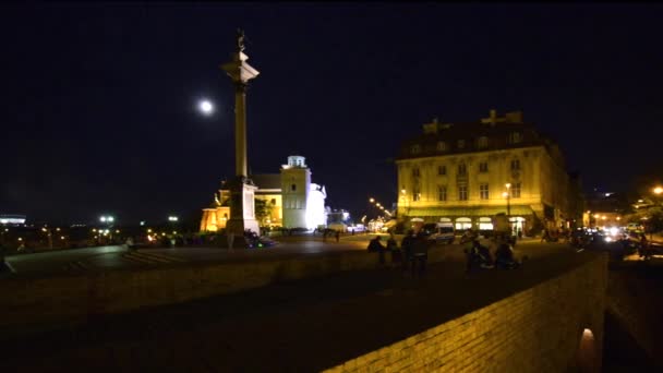 Polska konungen waza monumentet på gamla staden Warszawa — Stockvideo