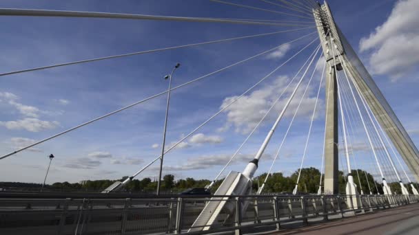 Modern híd absztrakt építészet, Varsó, Lengyelország — Stock videók
