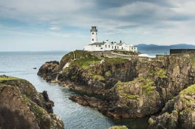 beyaz deniz feneri, fanad baş,