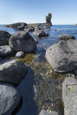 Kuzey İrlanda, kayalık sahil şeridi