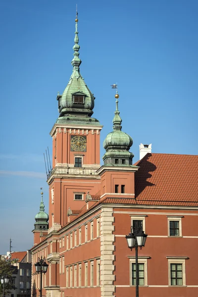 Tours du Palais Royal à Varsovie, Pologne — Photo