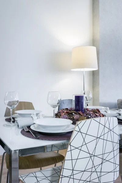 Detail of a modern set up dining table — Stock Photo, Image