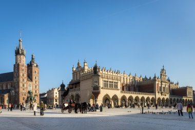 Araba taksi, Krakow, Polonya eski şehir Meydanı.