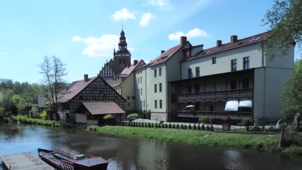 Γόνδολα περιηγήσεις στο lidzbark warminski, Πολωνία — Αρχείο Βίντεο