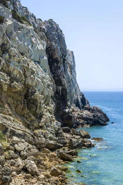 Cliff na praia de Beliche, Sagres, Portugal — Fotografia de Stock