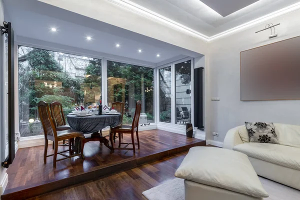 Modern Interior Luxury Design Stylish Silver Walls Wooden Floor — Stok fotoğraf
