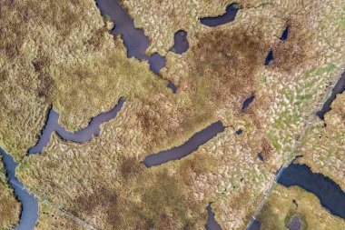 Harris Adası, Outer Hebrides, İskoçya 'daki Northton' daki tuz bataklıklarının insansız hava aracı görüntüsü.