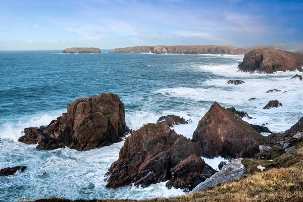 Mangersta Sea Stacks Pochmurny Dzień Wyspa Lewis Hebrydy Zewnętrzne Szkocja — Zdjęcie stockowe