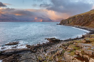 Elgol Sahili kıyısı, Skye Adası, İskoçya