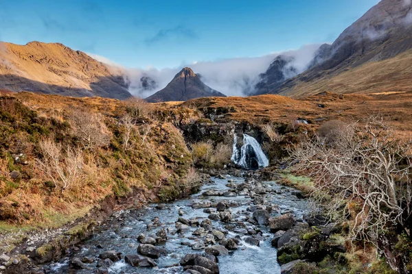 Das Fairy Pools Liegt Den Ausläufern Der Black Cuillins Der — Stockfoto