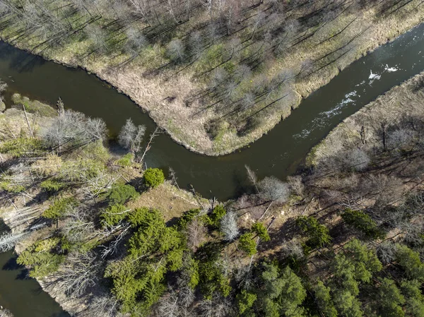 Vista Aérea Del Pequeño Río Que Fluye Través Del Bosque —  Fotos de Stock