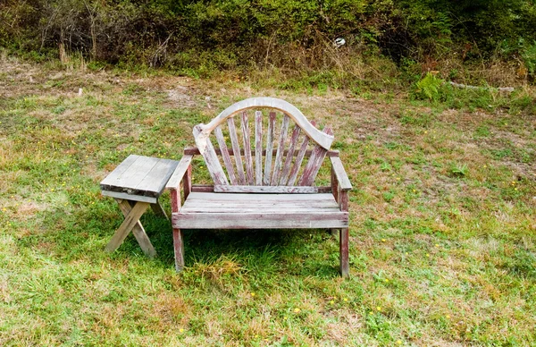 Bench and table — Stock Photo, Image