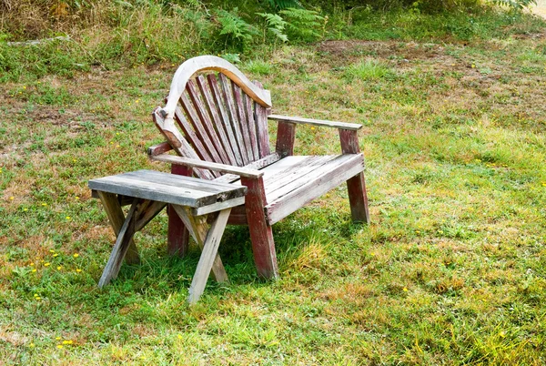 Bench and table — Stock Photo, Image