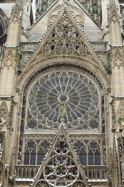 Example of Gothic architecture on the Cathedral in Rouen, France, in Normandy — Stock Photo, Image