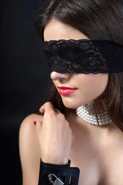 Sexy girl blindfolded. — Stock Photo, Image