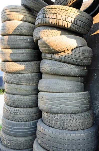 Old used car tires — Stock Photo, Image