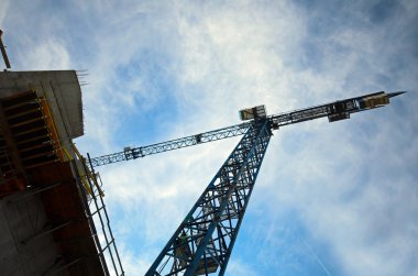 İnşaat sırasında yeni bina