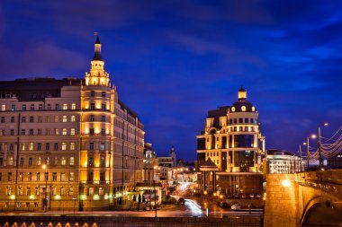 Night view of Baltschug (Balchug) Kempinski hotel in Moscow clipart