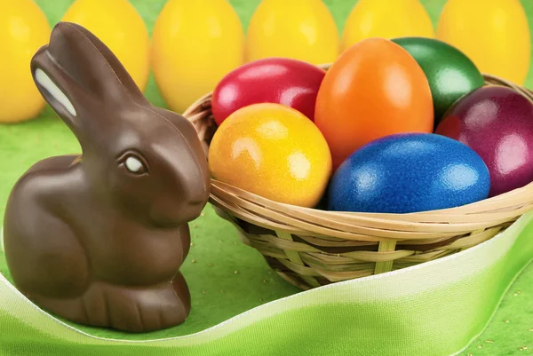 Chocolate bunny and Easter eggs — Stock Photo, Image