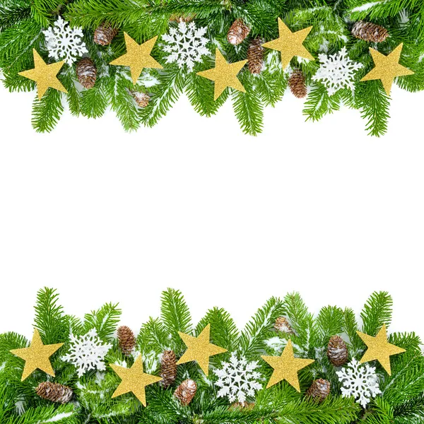 Geschmückte Tannenzweige als Weihnachtsrahmen — Stockfoto