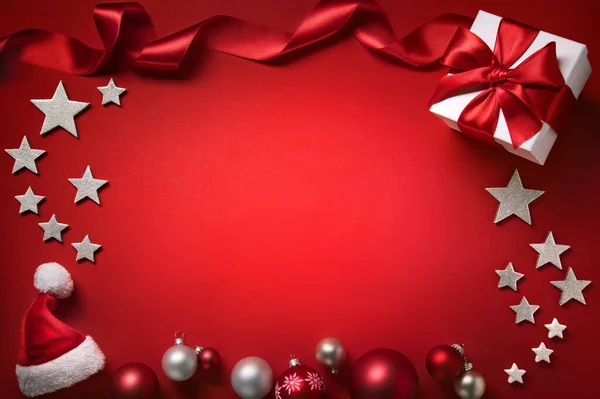 Fondo Navidad Rojo Con Marco Compuesto Adornos Caja Regalo Estrellas —  Fotos de Stock