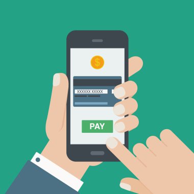 Mobil ödeme kredi kartı el telefon düz tutarak
