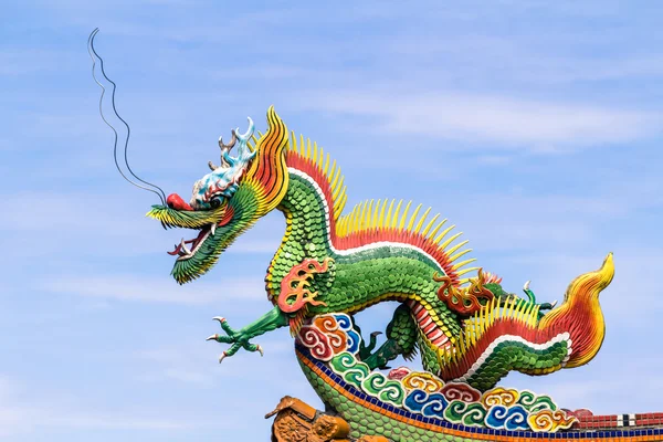 Dragon sculpture — Stock Photo, Image