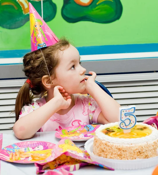 The birthday girl. festive table — Stock Photo, Image