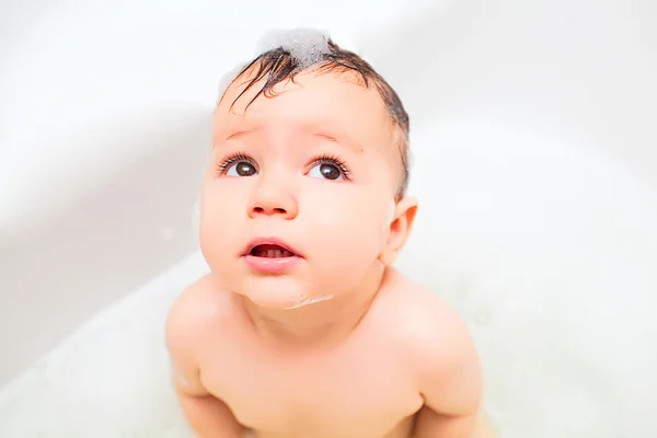 甜宝贝儿子在浴 — 图库照片