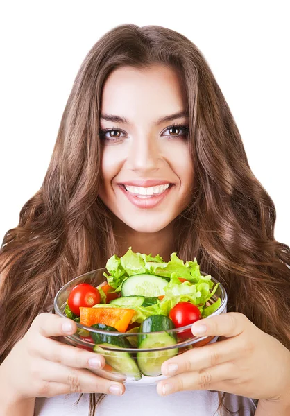 Hermosa mujer sana y amigable con ensalada — Foto de Stock