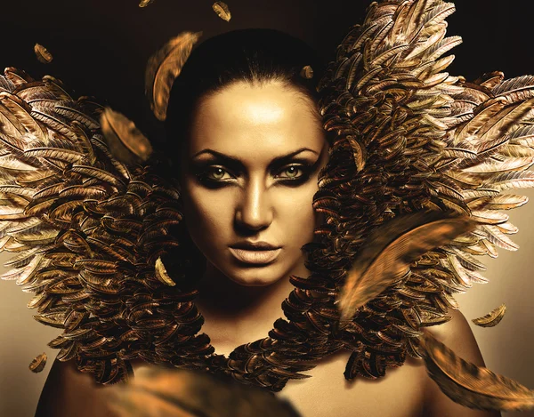 Sexig brunett phoenix kvinna — Stockfoto