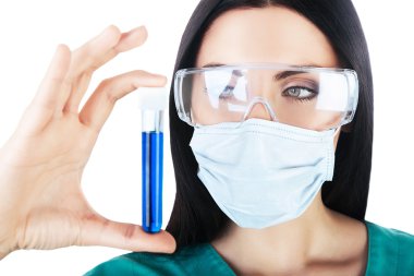 bilim adamı tüp ile mavi sıvıyı arıyorsunuz