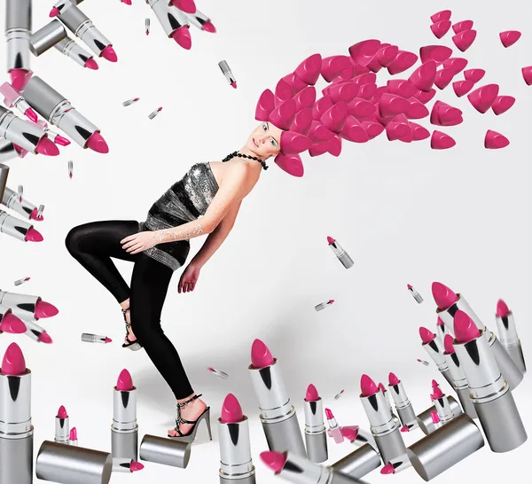 Meisje met roze lippenstift op het hoofd — Stockfoto