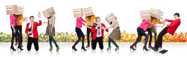 Вступить в искушение
