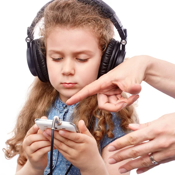 Trabajar en teléfonos inteligentes — Foto de Stock