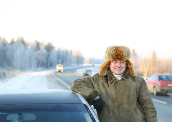 Erwachsener Fahrer des Autos — Stockfoto