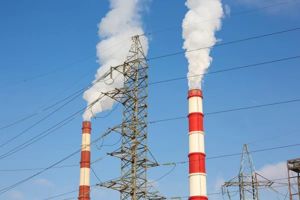 Chimney power plant against — Stock Photo, Image