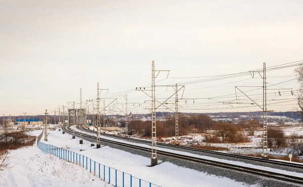 Ferrocarril en invierno —  Fotos de Stock