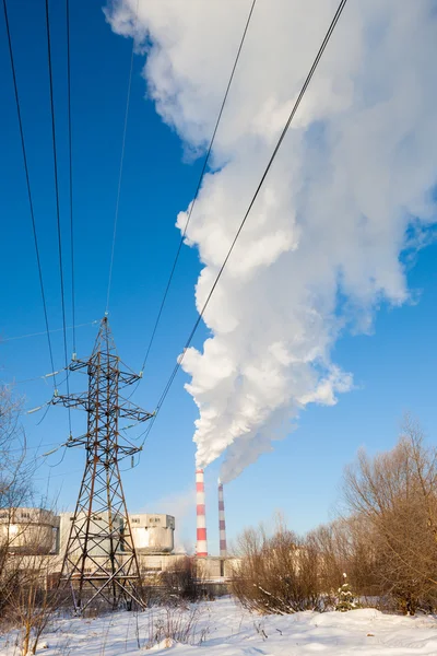 Power transmission tower on sky — Stockfoto