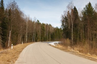 woodland yolu