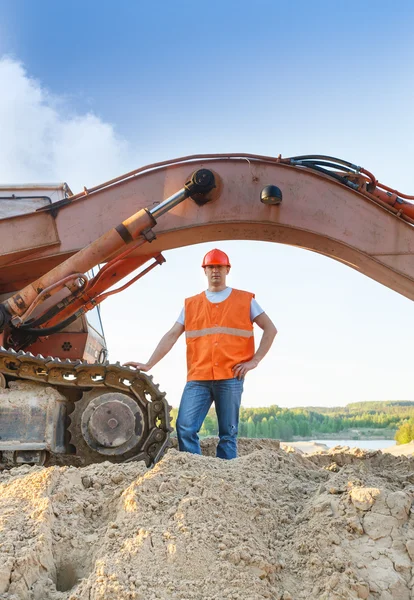 Retrato do homem trabalhando — Fotografia de Stock