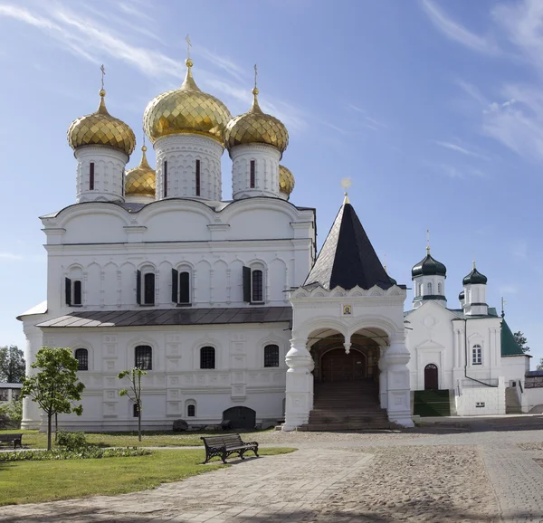 Kostroma ipatiev klasztor Katedra Trójcy Świętej — Zdjęcie stockowe